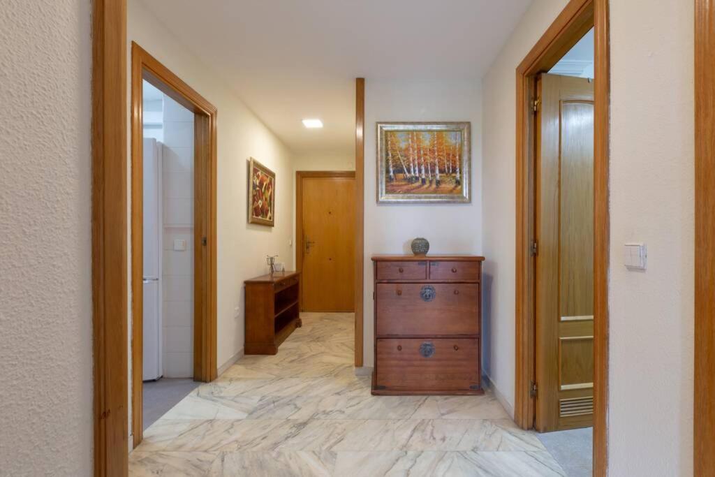 Playa Huelin Apartamento Apartment Malaga Exterior photo