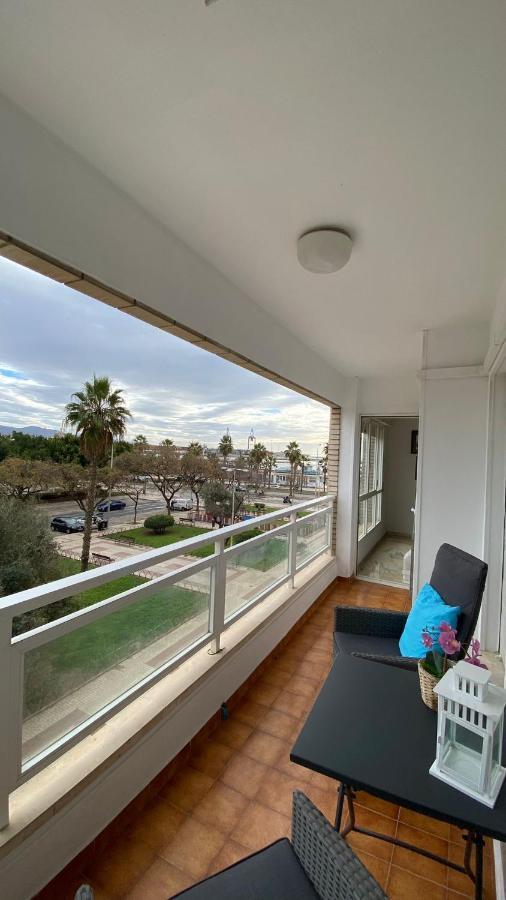 Playa Huelin Apartamento Apartment Malaga Exterior photo